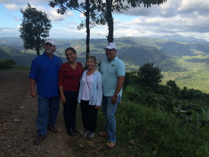 Diana Visits ElRecreo Mountain Bird Coffee